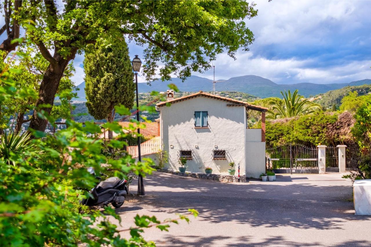 Bas De Villa, Piscine, 3 Etoiles Saint-Paul-de-Vence Eksteriør bilde